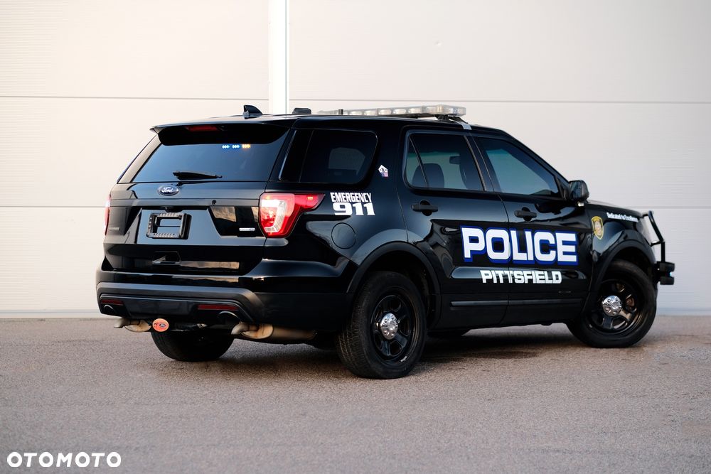 Ford Explorer - 7