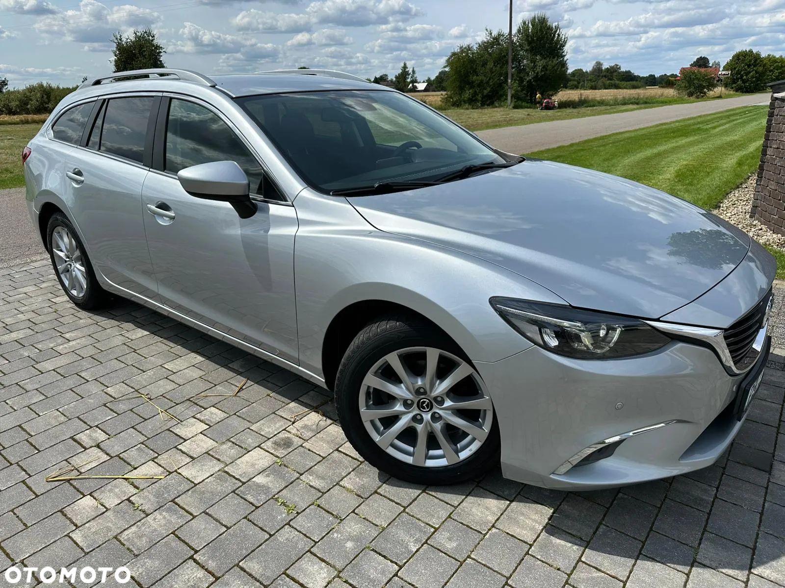 Mazda 6 Kombi SKYACTIV-G 145 Exclusive-Line - 1