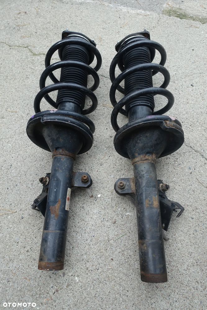 AMORTYZATORY PRZEDNIE TRANSIT CUSTOM 2.2 TDCI 14r. - 2