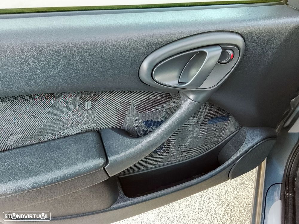Citroën Xsara Break 1.6i 16V Exclusive - 16