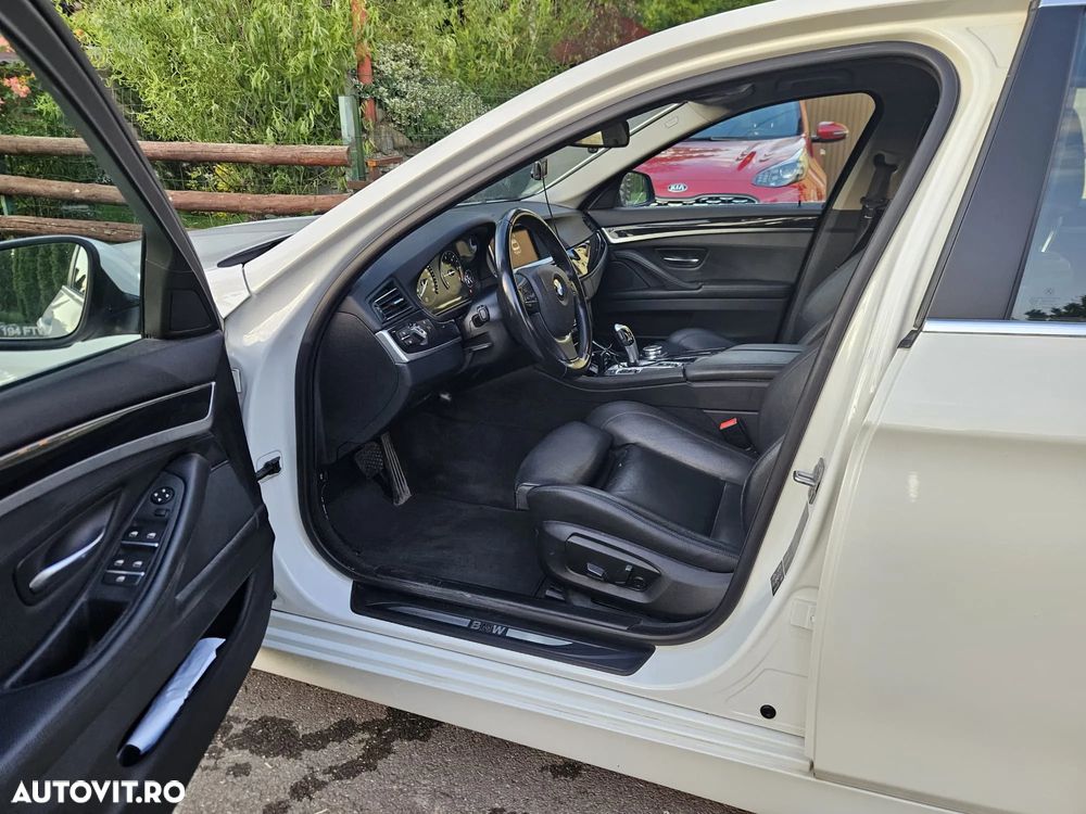 BMW Seria 5 525d xDrive Aut. - 3