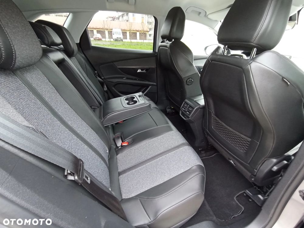 Peugeot 3008 - 25