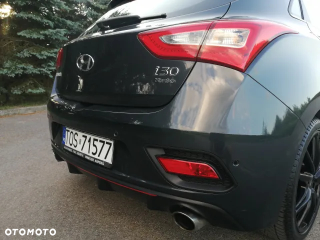 Hyundai i30 1.6 GDI Turbo Luxury - 27