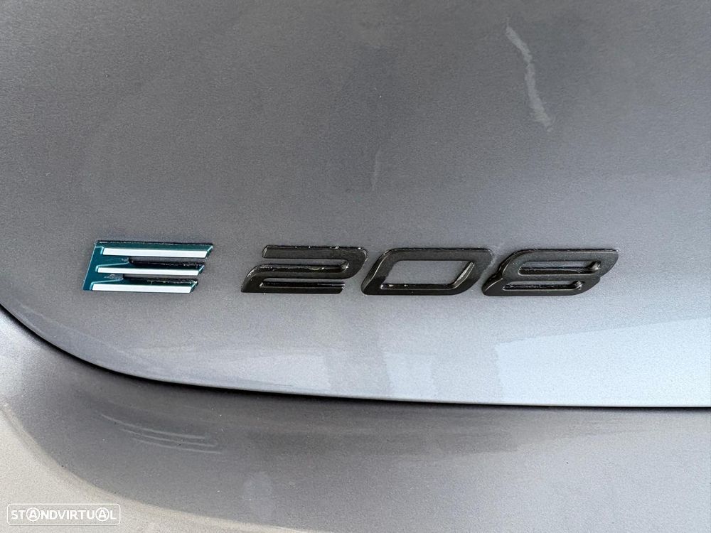 Peugeot e-208 50 kWh Style - 11