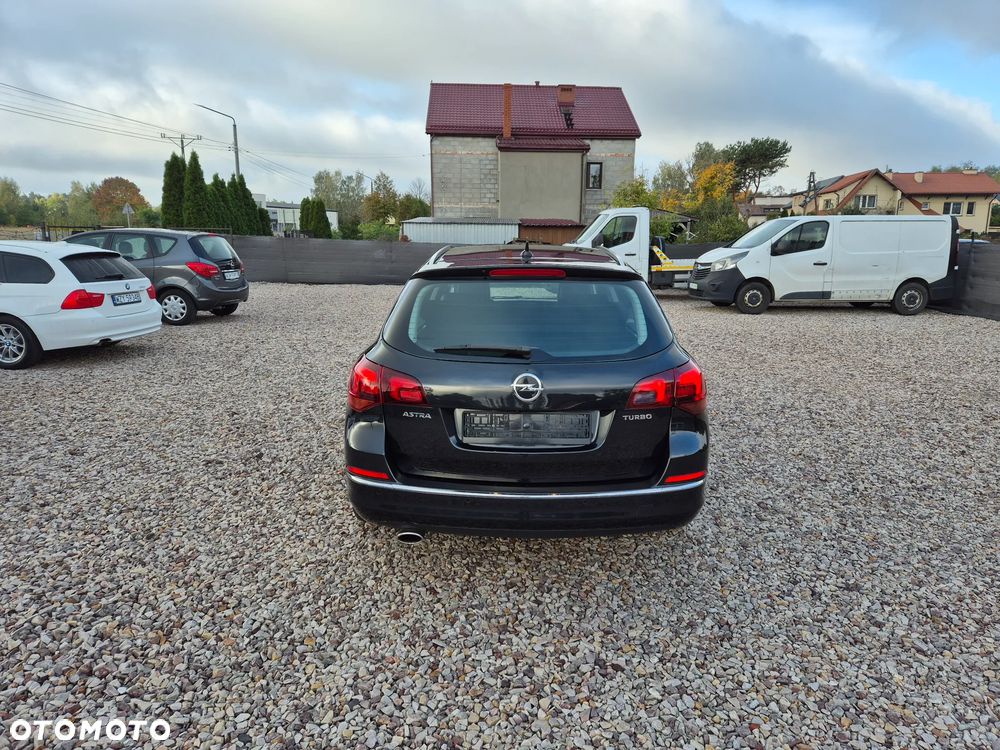 Opel Astra 1.4 Turbo Cosmo - 6