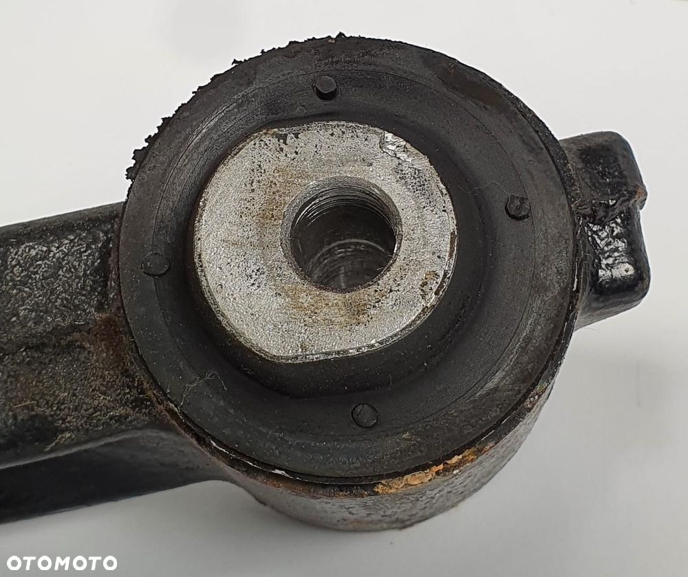 WAHACZ LEWY PRZÓD PRZEDNI AUDI TT 8N - 4