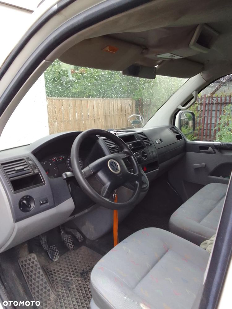Volkswagen Transporter T5 L2 H2 - 9