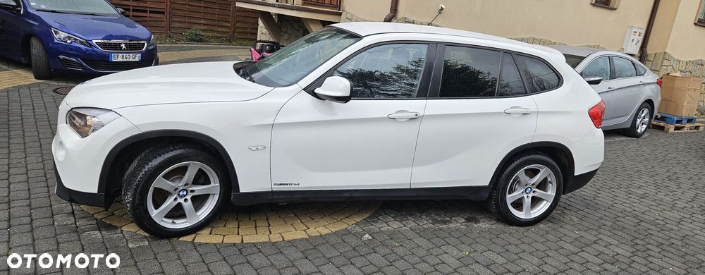 BMW X1 sDrive18d Sport Line - 19