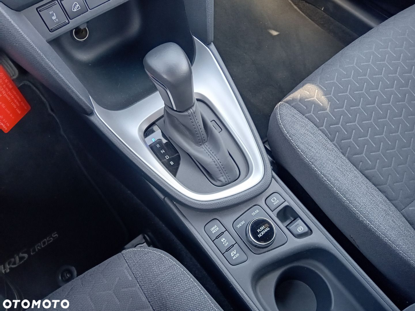 Toyota Yaris Cross - 17
