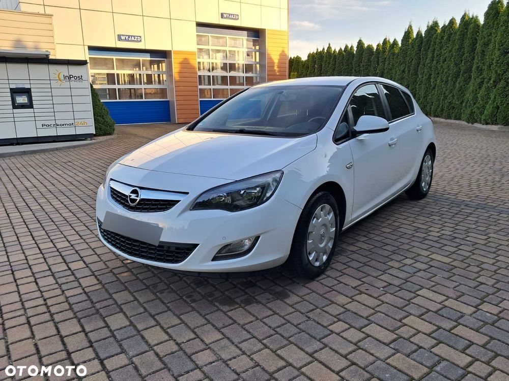 Opel Astra - 2