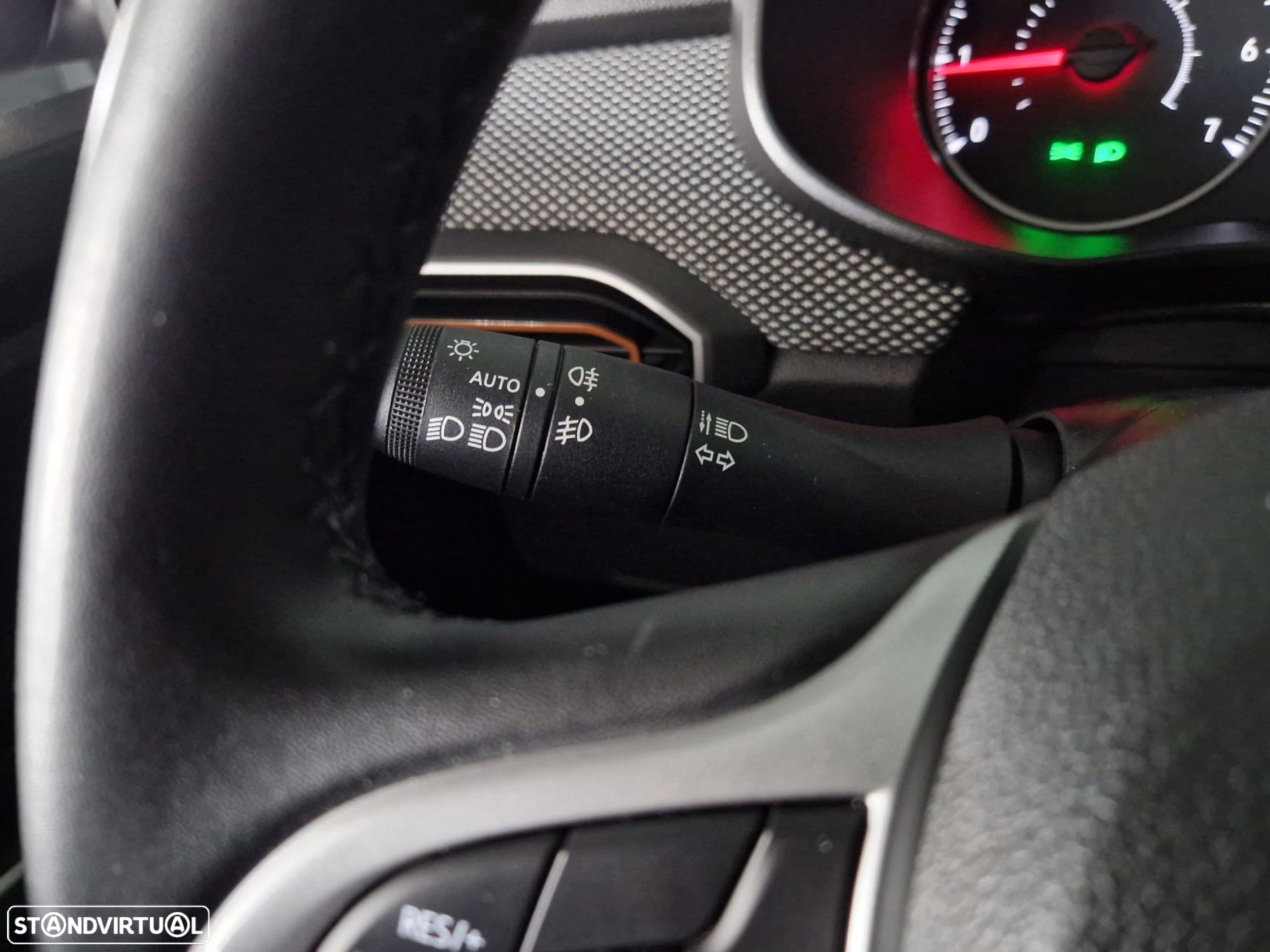 Dacia Sandero 1.0 TCe Stepway Expression CVT - 9