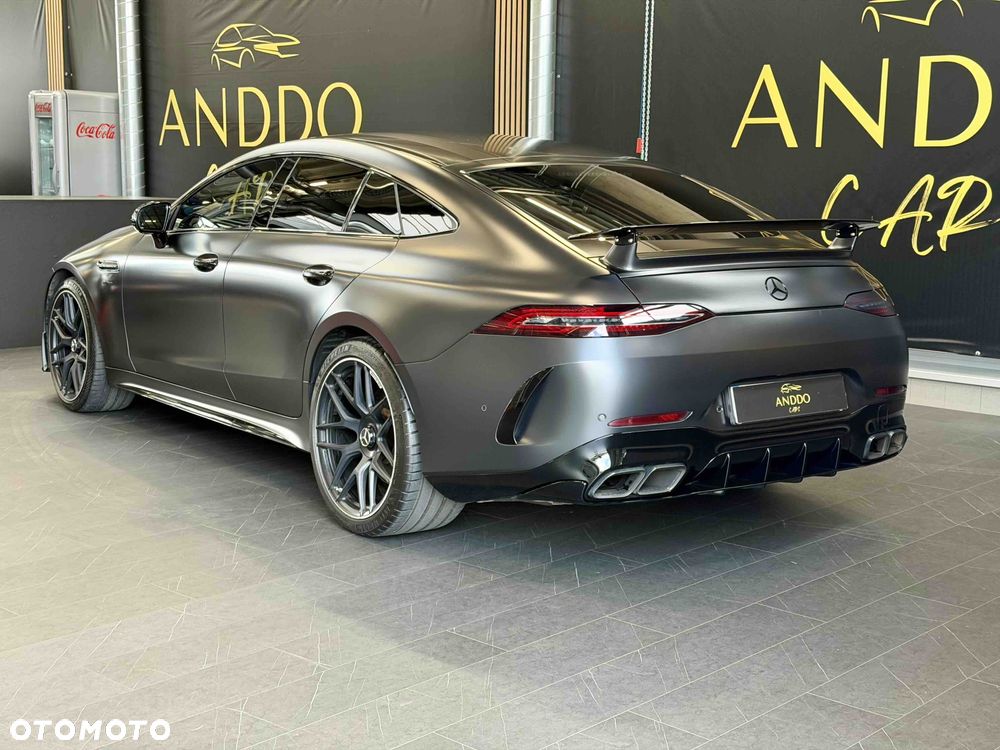 Mercedes-Benz AMG GT 63 4-Matic+ - 9