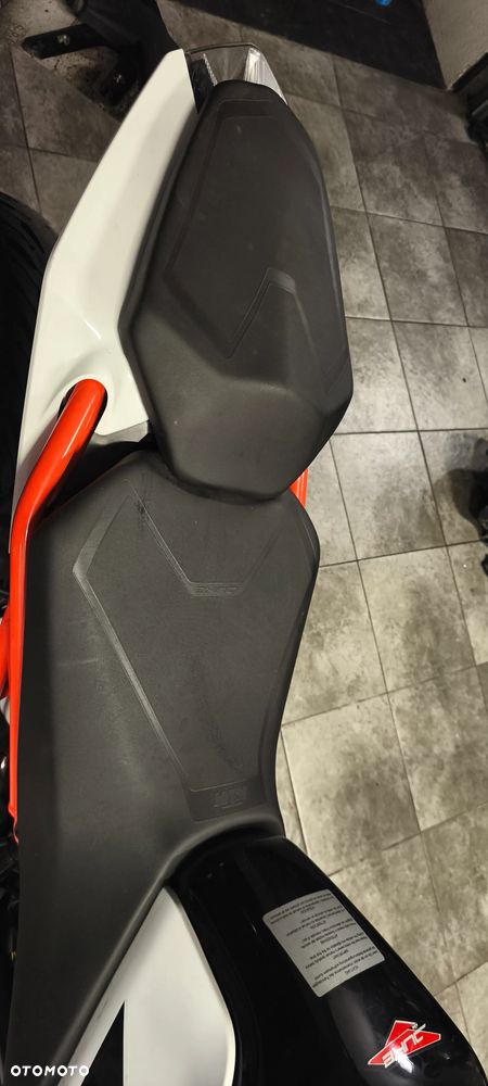 KTM Duke - 10