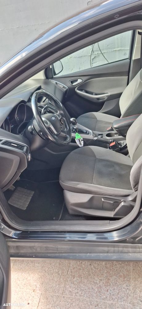 Ford Focus - 7