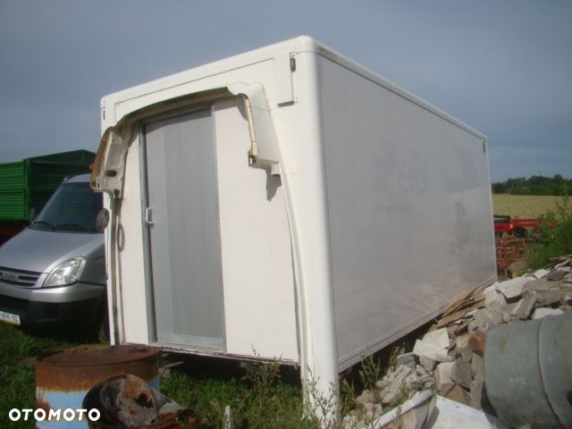 KONTENER WYMIARY 5.45M X 2.20M X 2.30M - 8