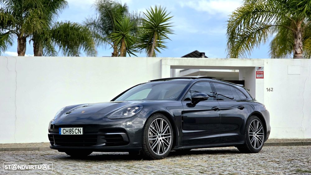 Porsche Panamera Sport Turismo - 3