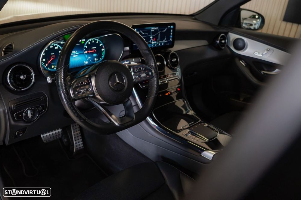 Mercedes-Benz GLC 300 de Coupe 4Matic 9G-TRONIC AMG Line - 21