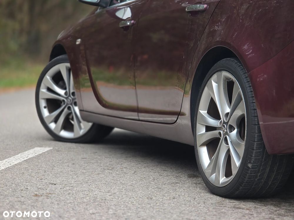 Opel Insignia 2.0 CDTI Sport 4x4 S&S - 37