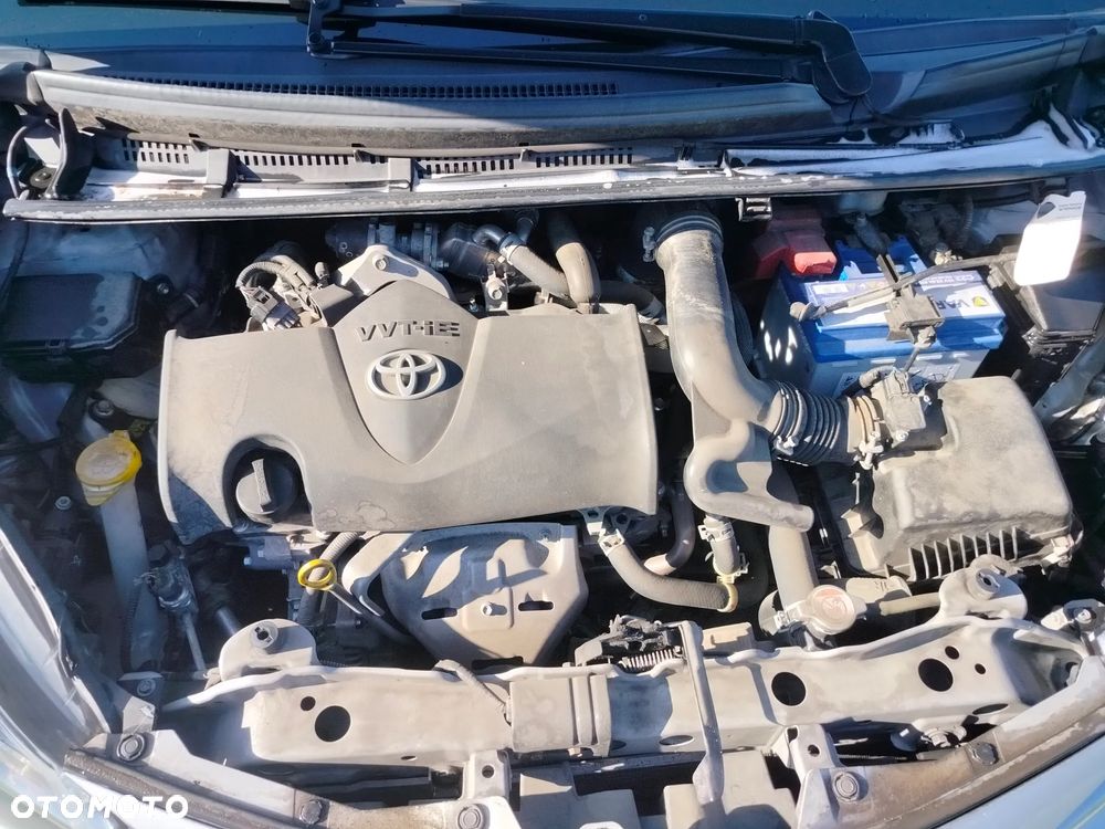 Toyota Yaris 1.5 Active - 15