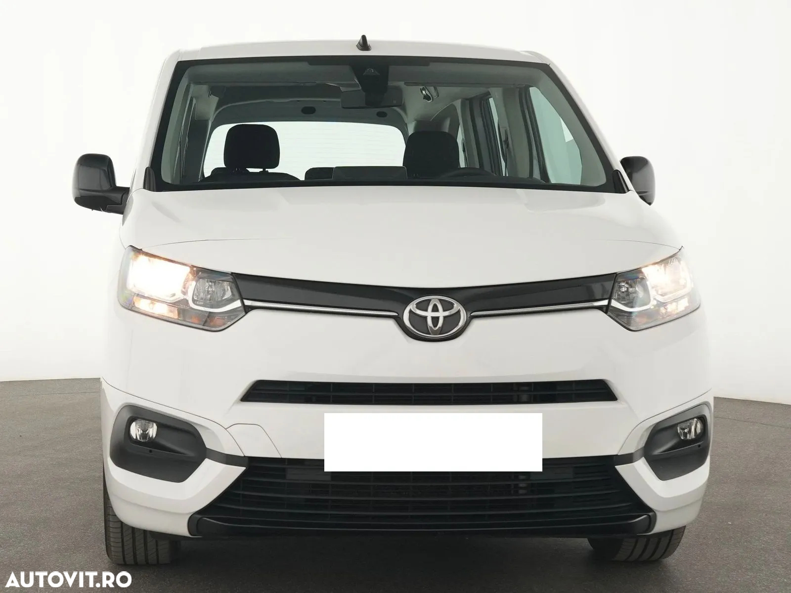Toyota Proace City Verso 1.5 D-4D 100CP 6MT 4+1 L2H1 Family - 2