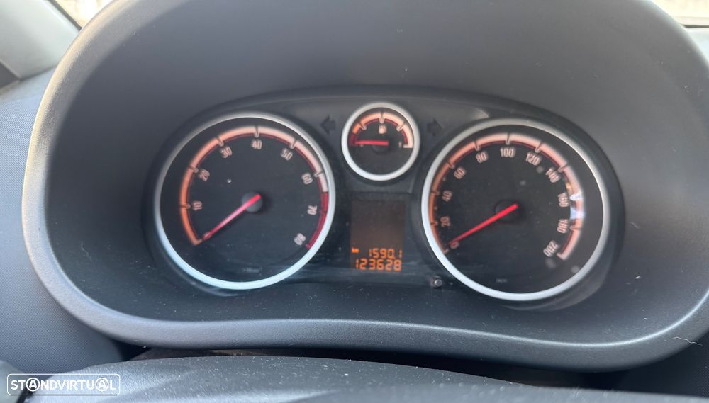 Opel Corsa 1.2 Black Edition - 6