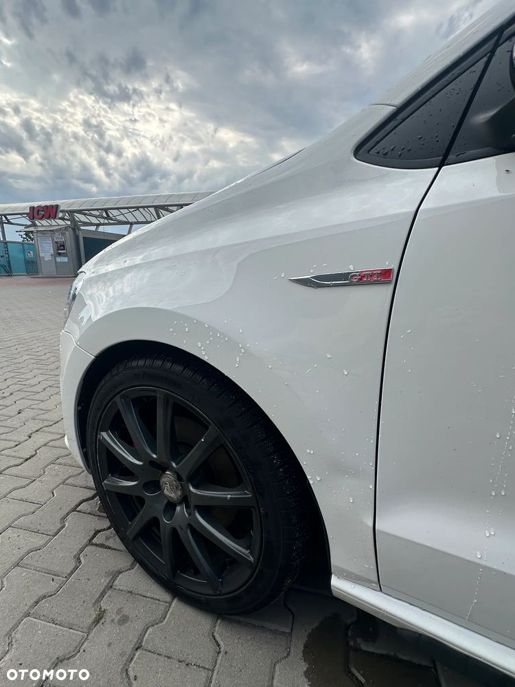 Volkswagen Polo 1.4 TSI GTI DSG - 10