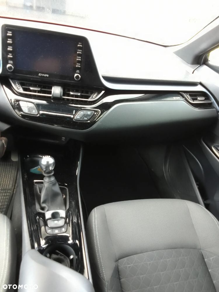 Toyota C-HR 1.2 T Style - 12