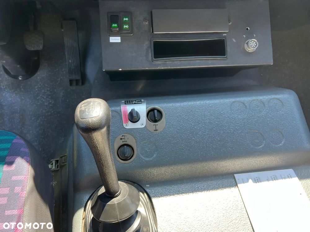 Mercedes-Benz 814F Wóz strażacki - 27