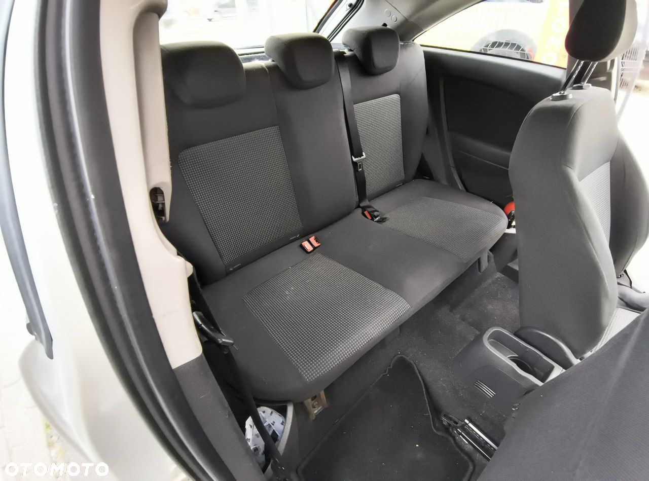 Opel Corsa - 12