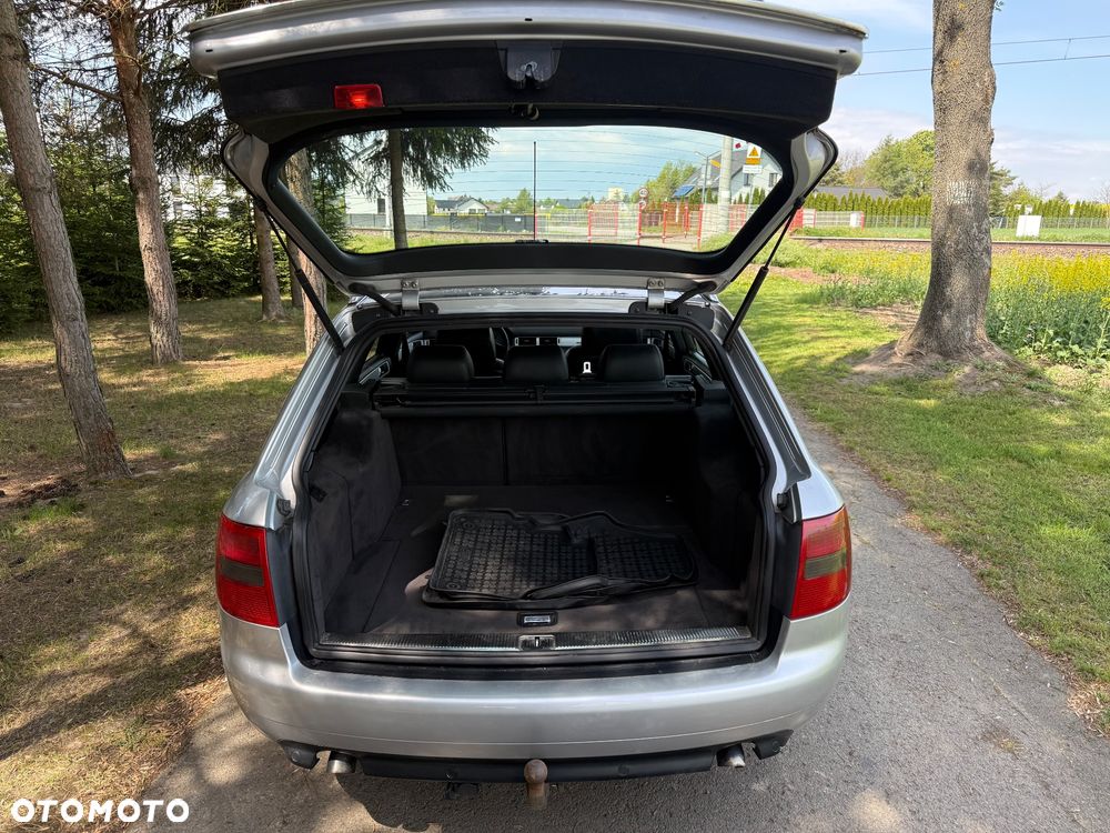 Audi A6 Avant 2.5 TDI Quattro - 14