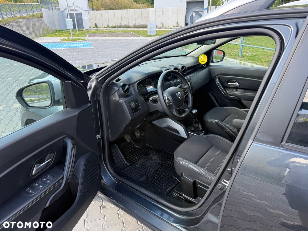 Dacia Duster 1.6 SCe Prestige - 6