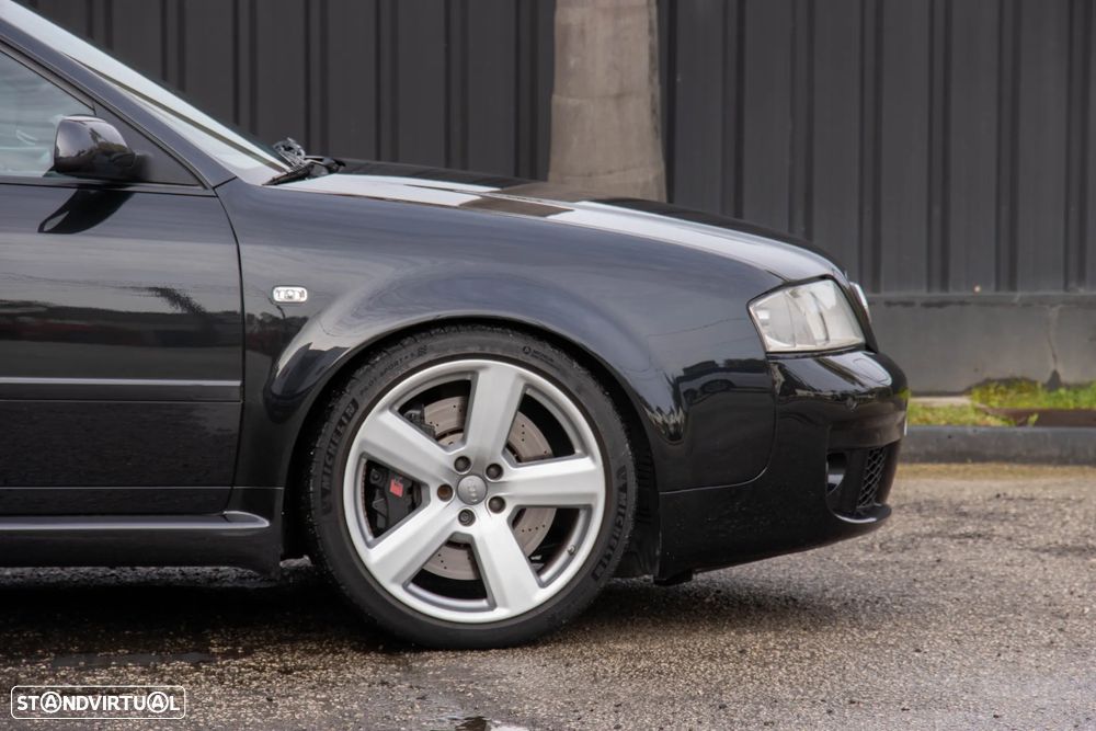 Audi RS6 Standard - 6