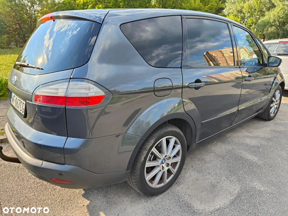 Ford S-Max 2.0 Titanium - 11