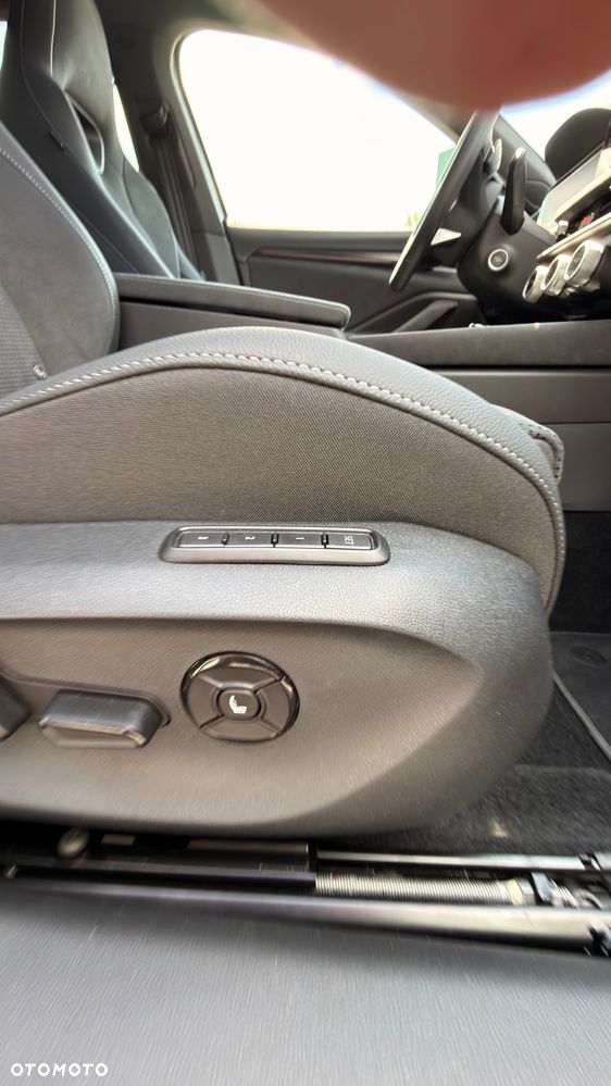 Skoda Superb 2.0 TSI Sportline DSG - 12