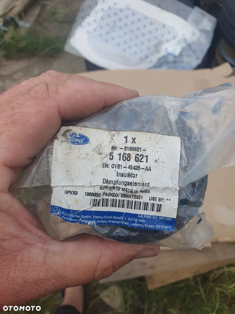 poduszka tuleja wózka sanek tył Ford Galaxy MK-4 S-Max MK-2 Kuga II Mondeo Mk-5 5168621 CV61-4B425-AA tuleja mocowanie belki tylnego zawieszenia - 4
