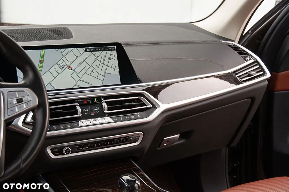 BMW X7 xDrive40d mHEV Individual Edition sport - 33