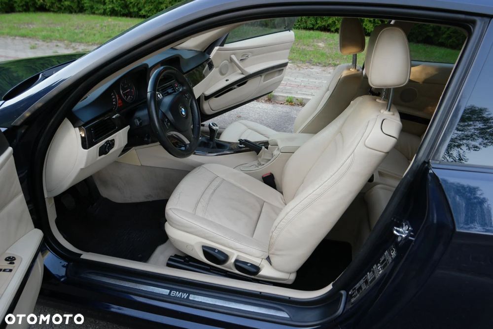 BMW Seria 3 - 18