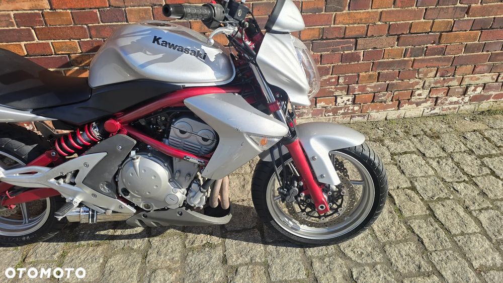 Kawasaki ER - 9