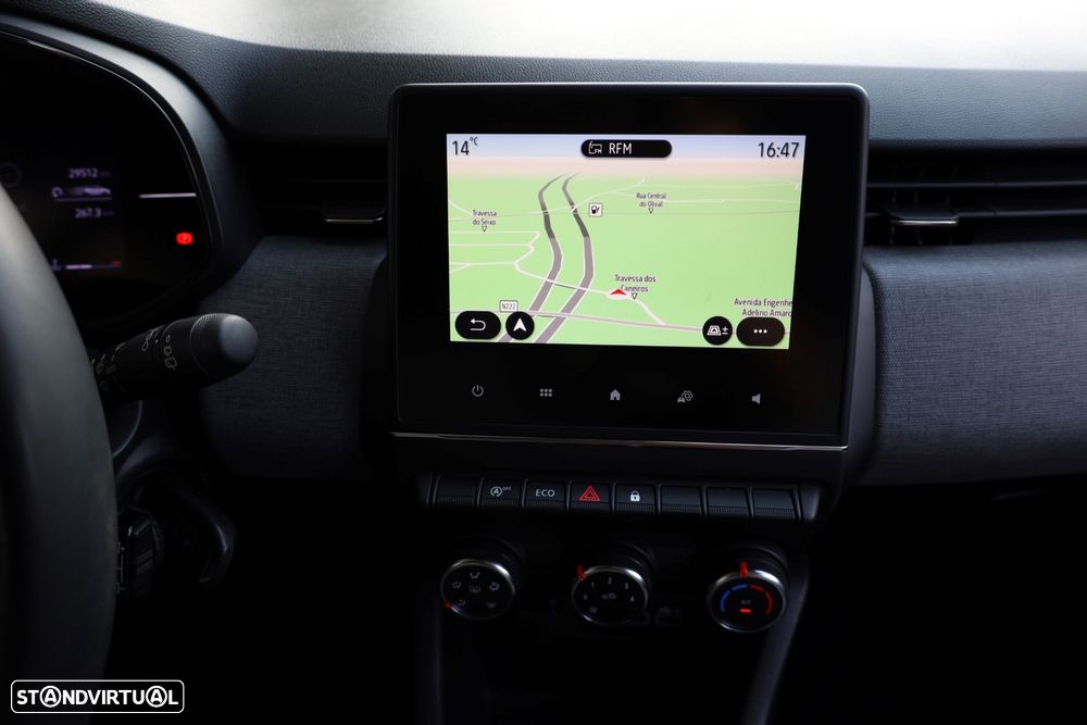 Renault Clio - 23