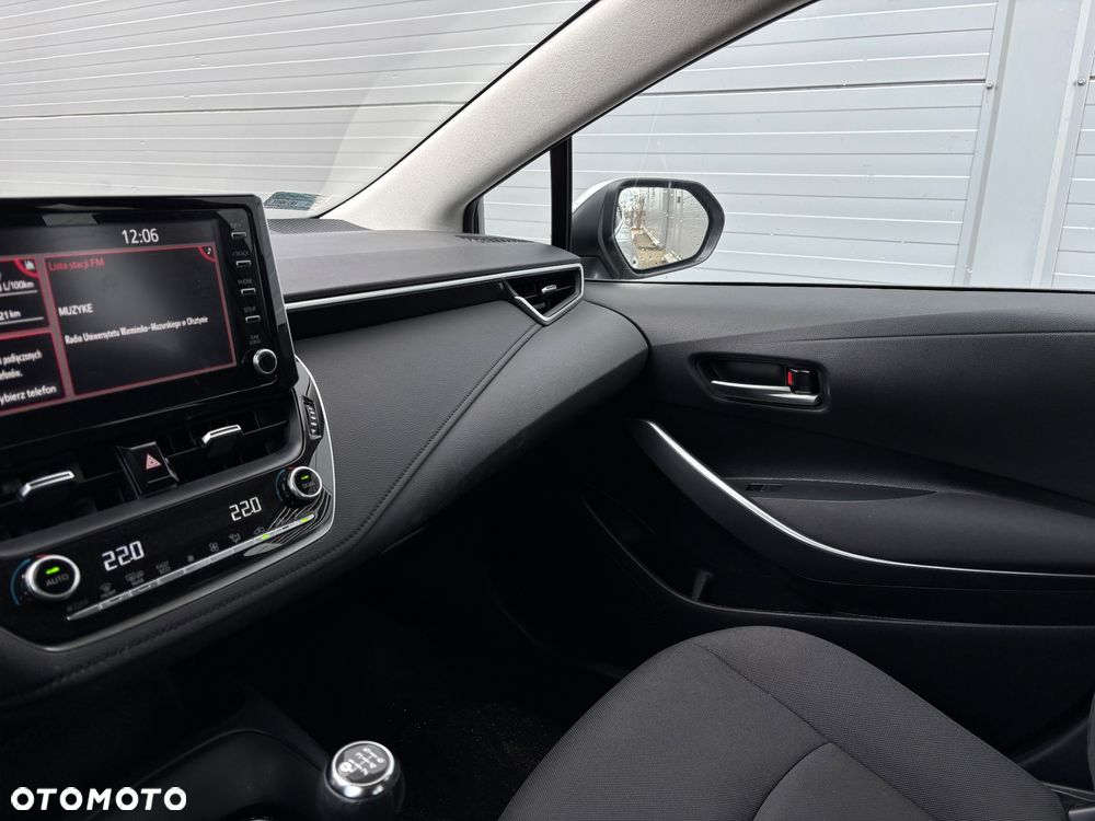 Toyota Corolla 1.5 Comfort - 19