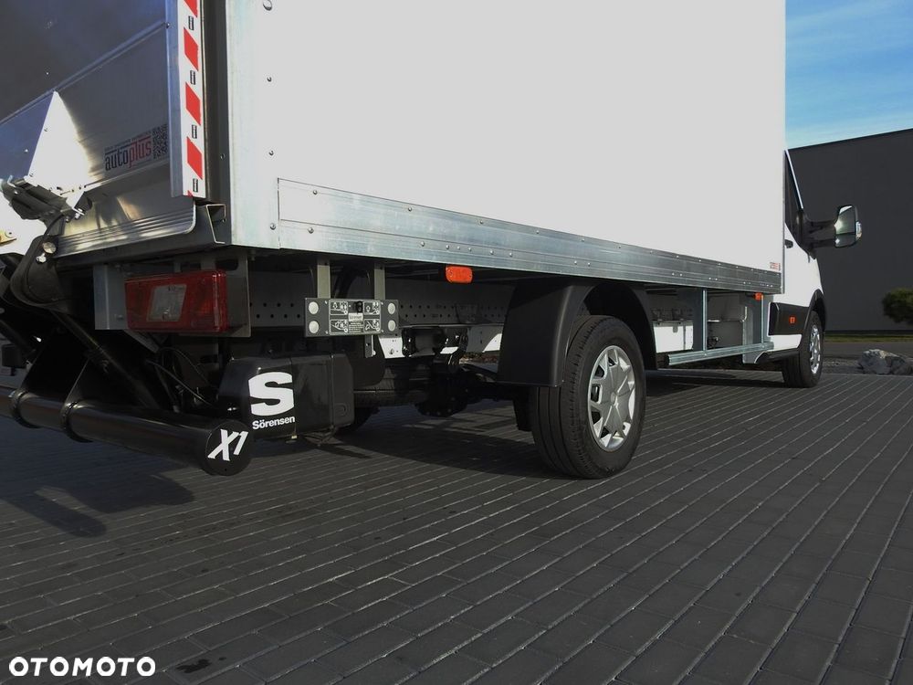 Ford TRANSIT KONTENER WINDA 8 PALET TEMPOMAT KLIMATYZACJA  130KM - 17