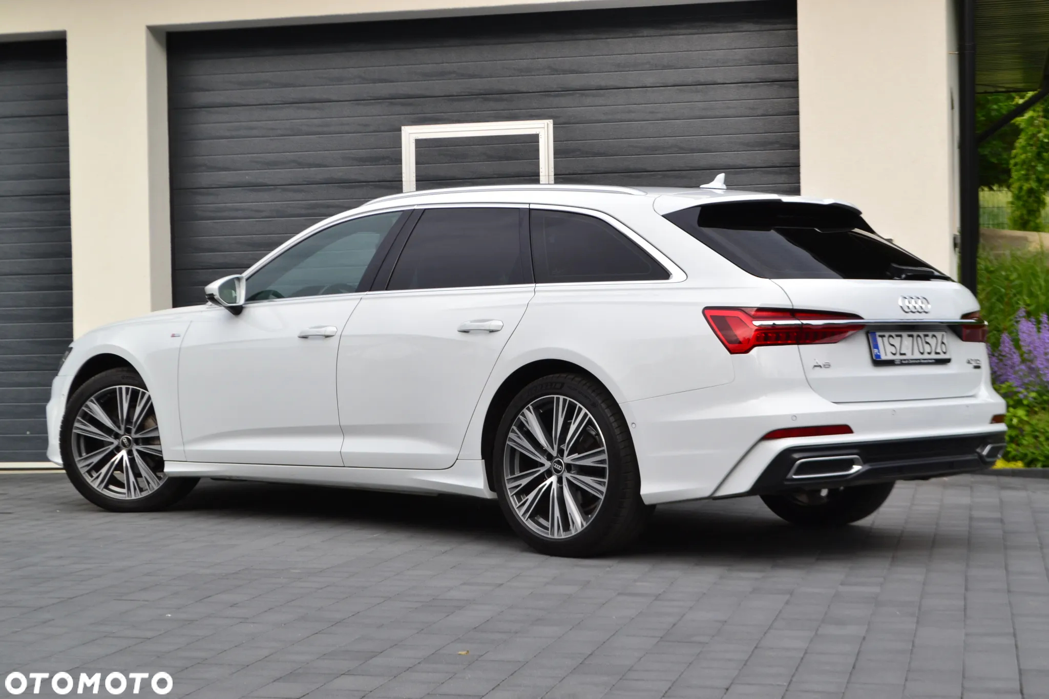 Audi A6 Avant 40 TDI quattro S tronic S line - 21