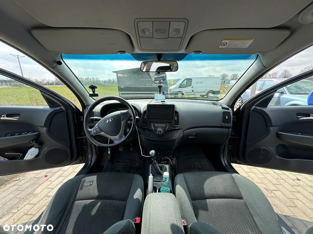 Hyundai i30 i30cw 1.6 Edition Plus - 17