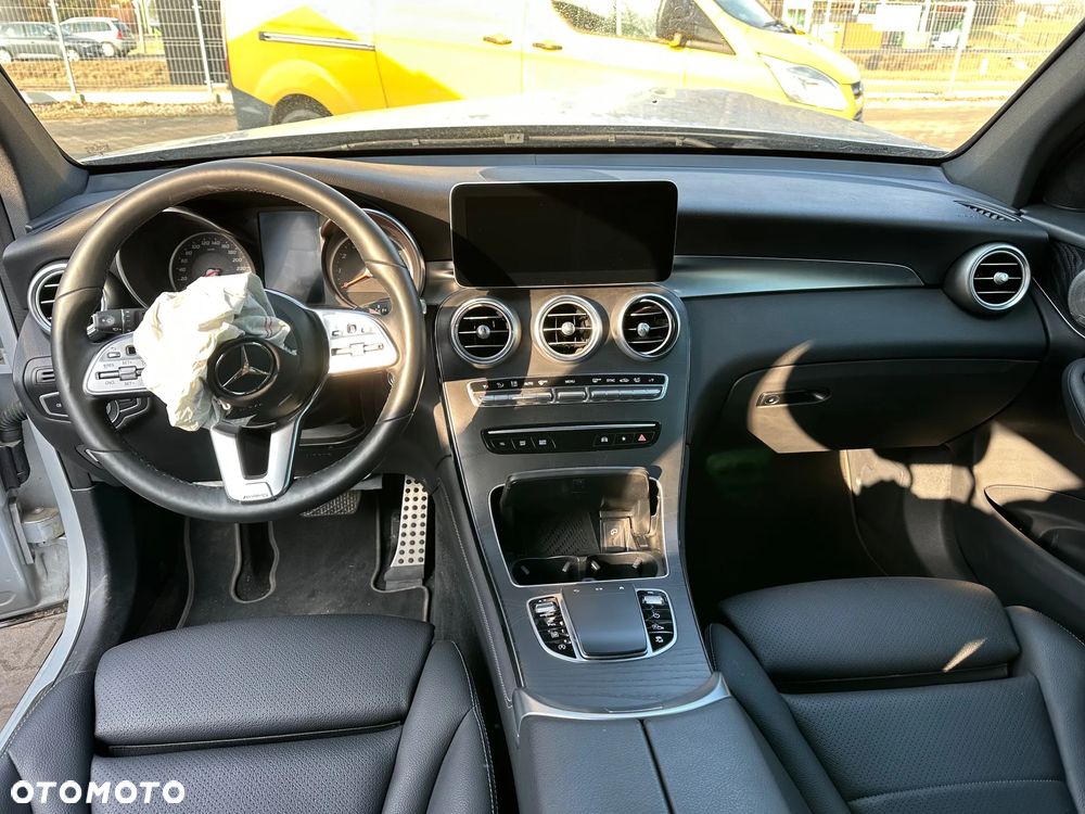 Mercedes-Benz GLC - 10