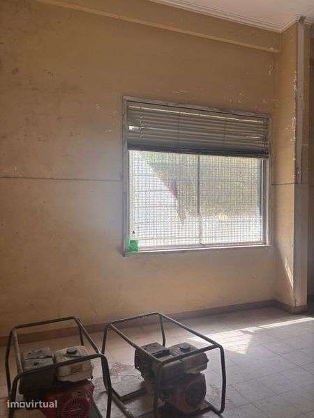 Vendo loja bem situada - Grande imagem: 5/8