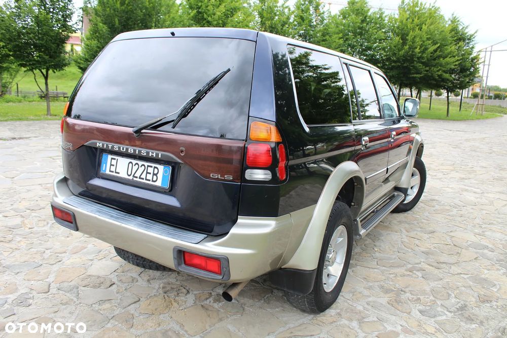 Mitsubishi Pajero Sport 2.5 TD Classic - 5
