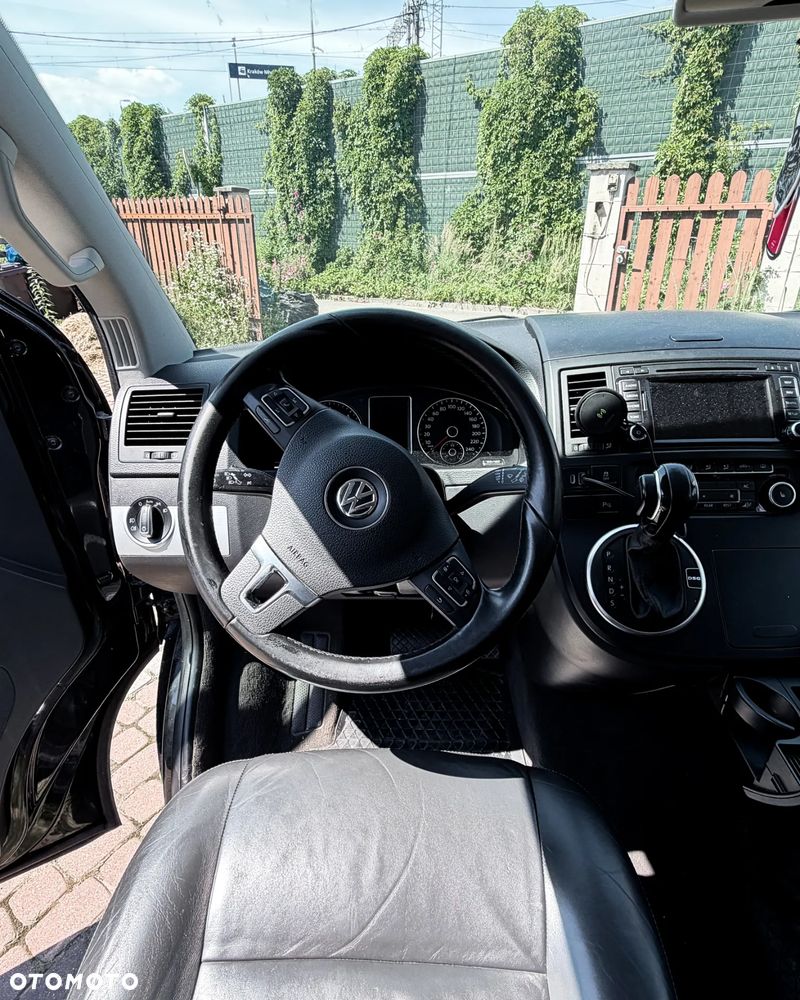 Volkswagen Multivan - 4