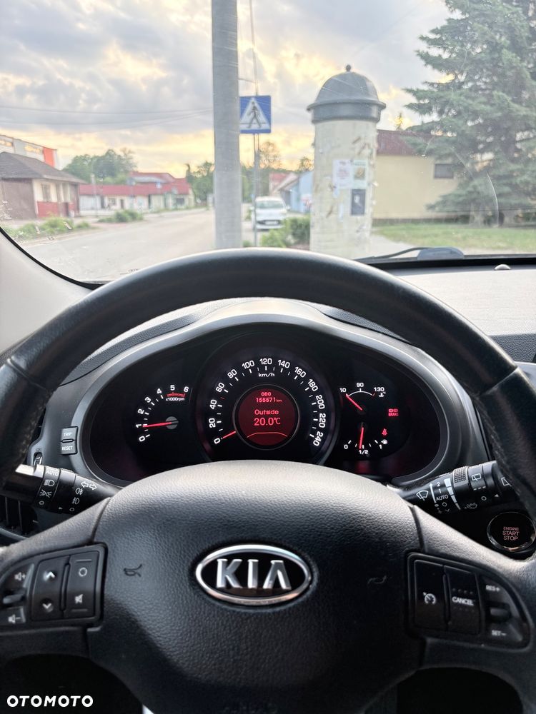 Kia Sportage 1.7 CRDI L 2WD - 9