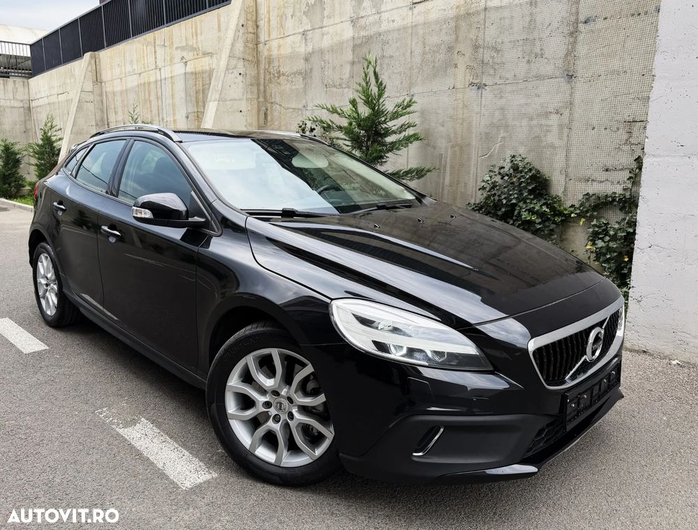 Volvo V40 D3 Geartronic Summum - 2