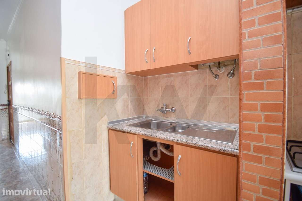 T2 em Campolide - Ideal para viver ou investir - Grande imagem: 5/25